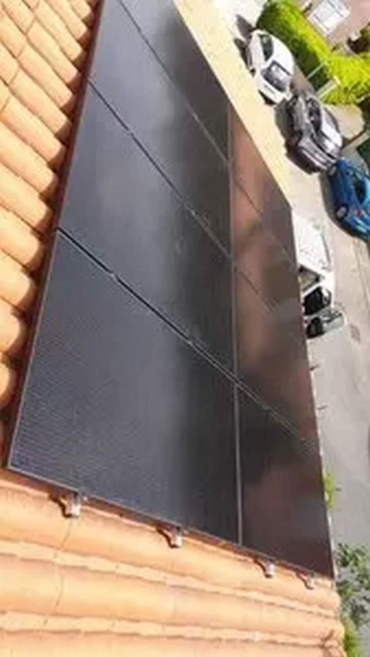 Pose de panneaux photovoltaïques à Sainte-Foy-lès-Lyon